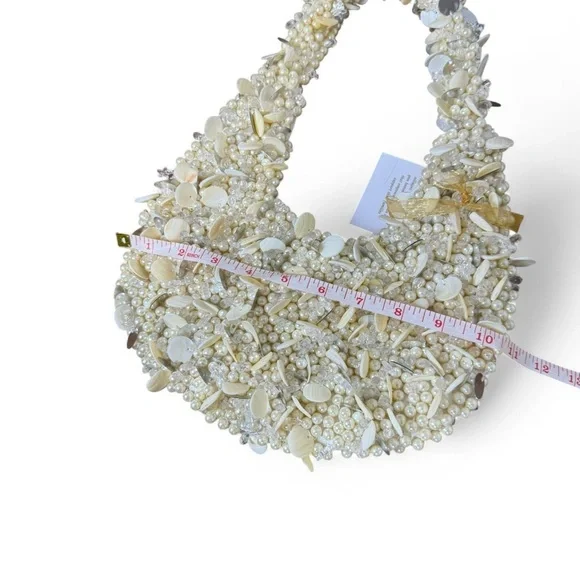 Cream and white Beaded pearl and shell shoulder moon bag - Picture 3 of 5